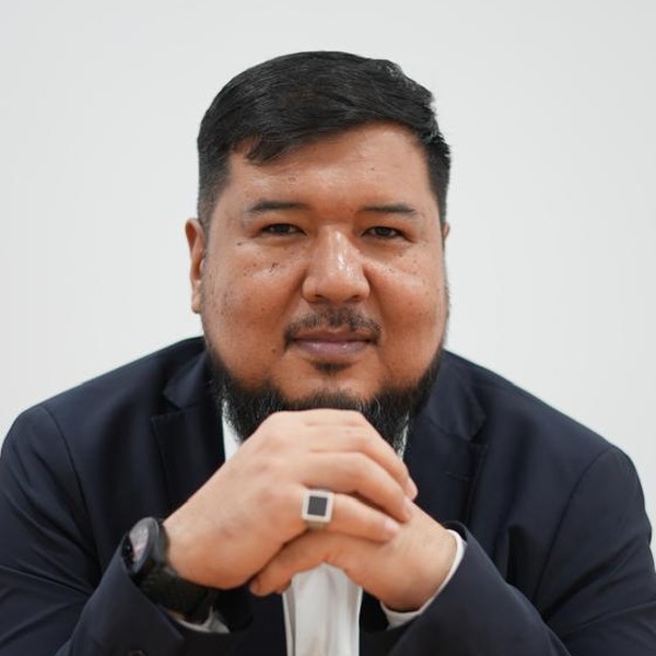 Abdurashid Ustaz Zhoraev